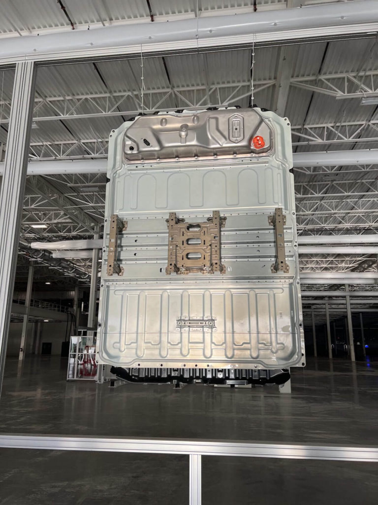 tesla-production-4680-battery-cell-gigafactory-texas-cyber-rodeo-2-1536x2048-1